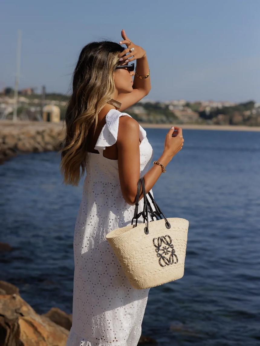 Vestido blanco bordado