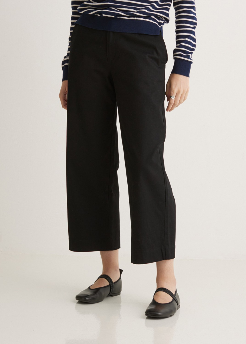 Pantalones regular fit 100% algodón negro