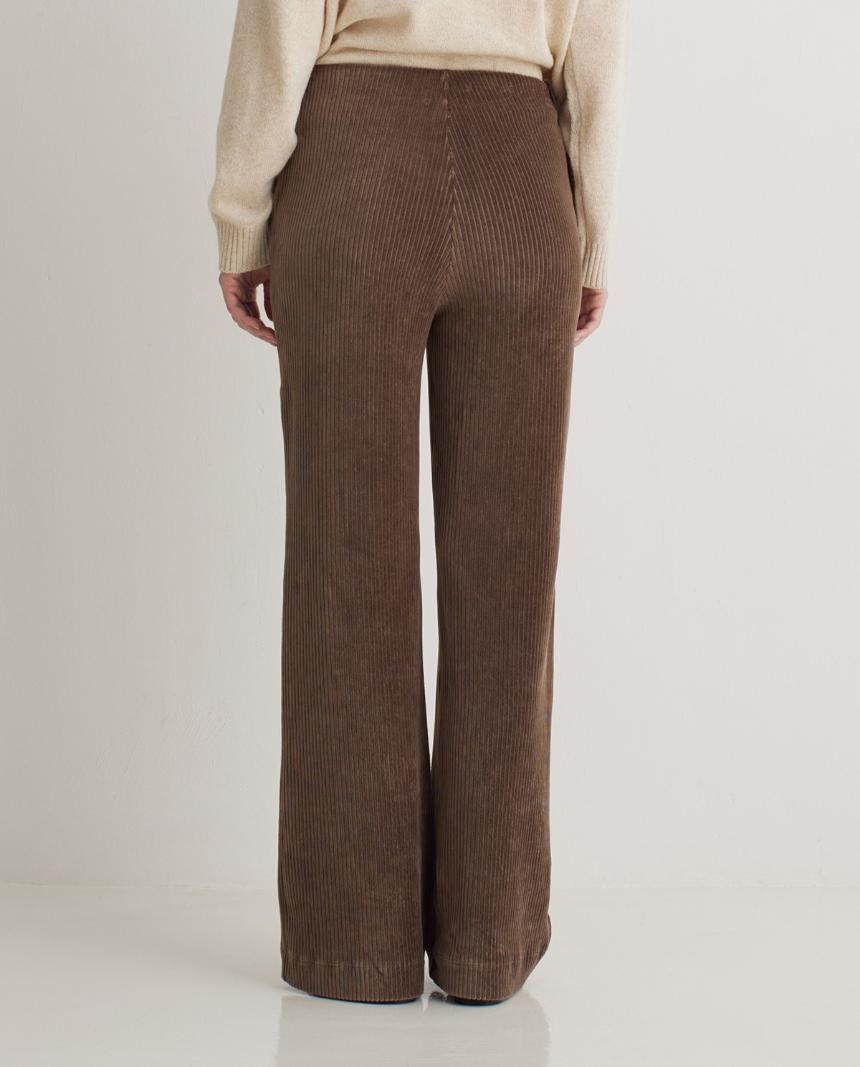 Pantalón punto de pana