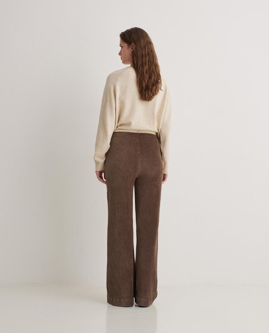 Pantalón punto de pana