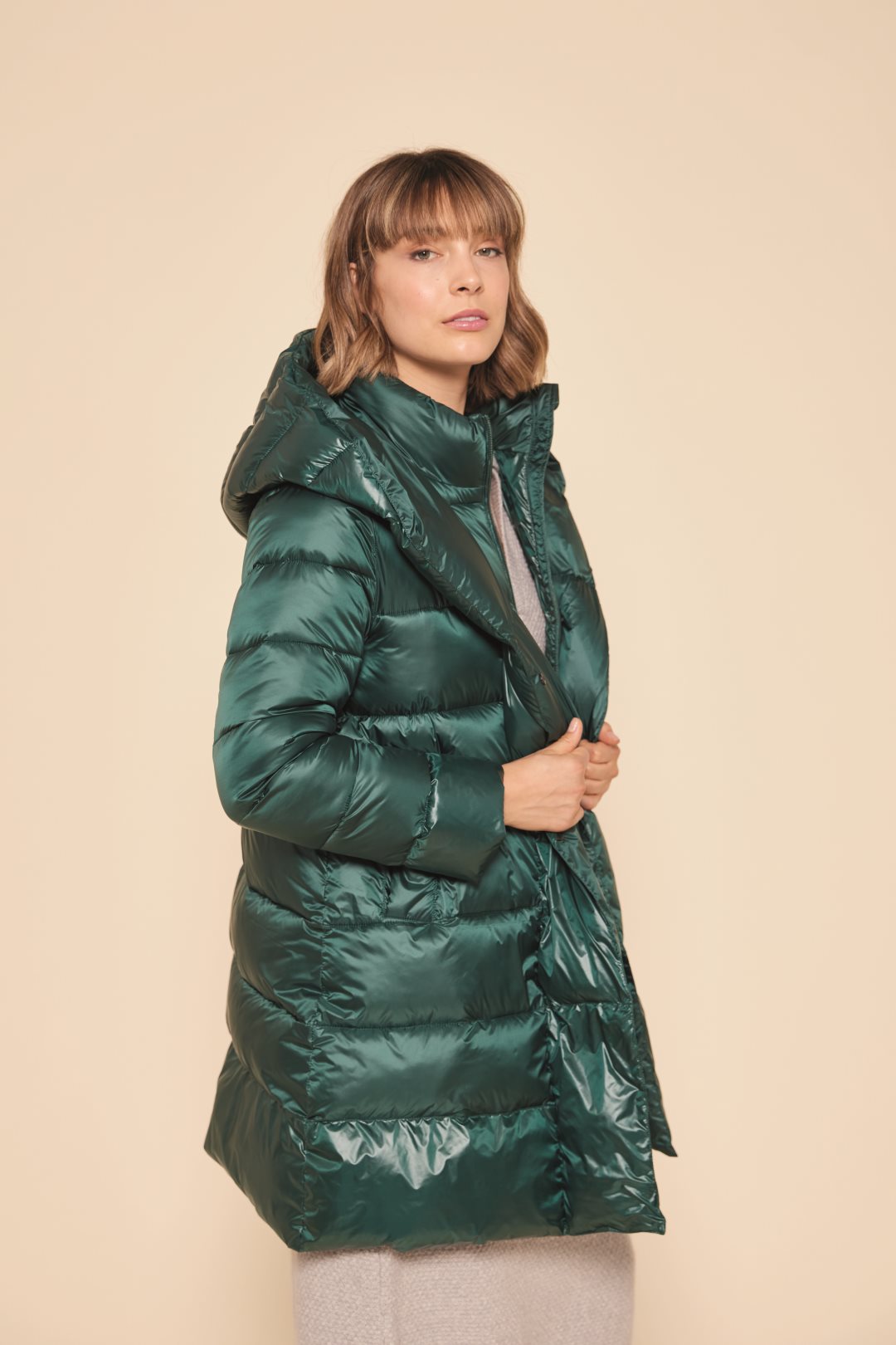 Parka larga verde acolchada