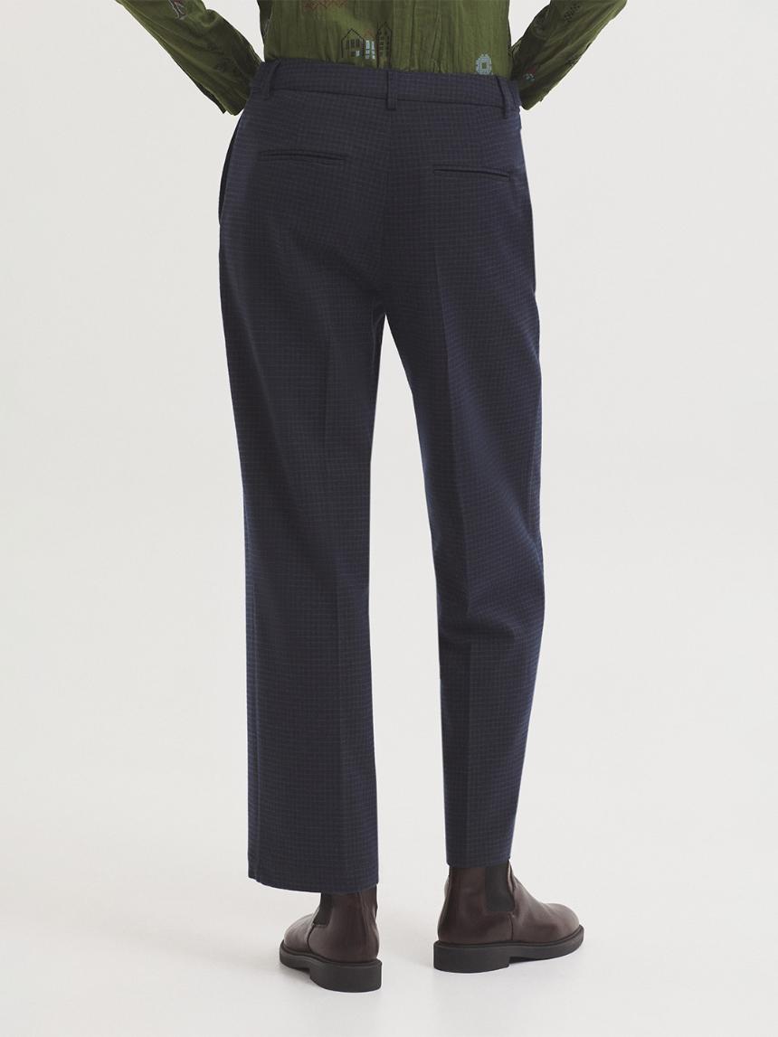 Pantalón raya diplomática