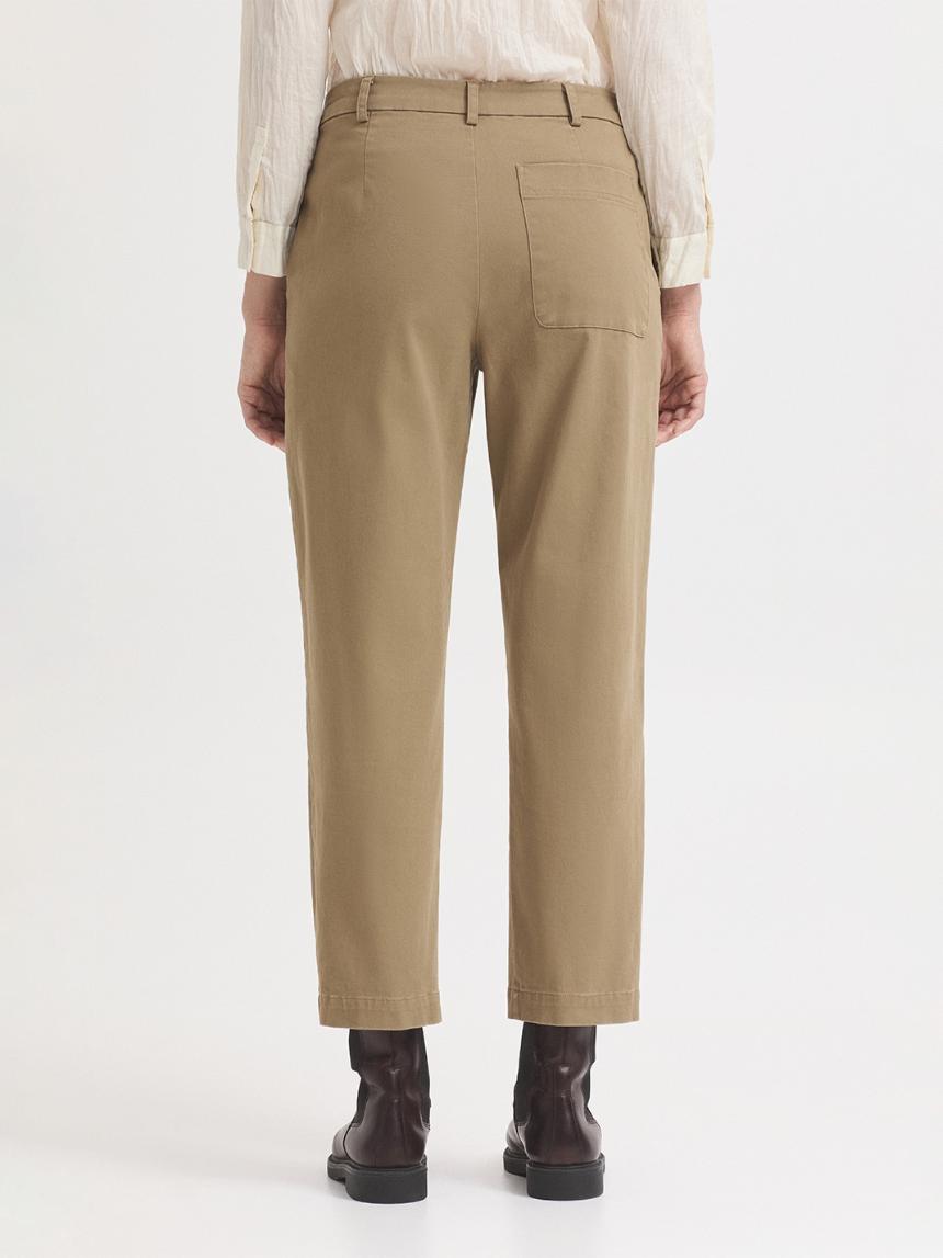 Pantalón chino