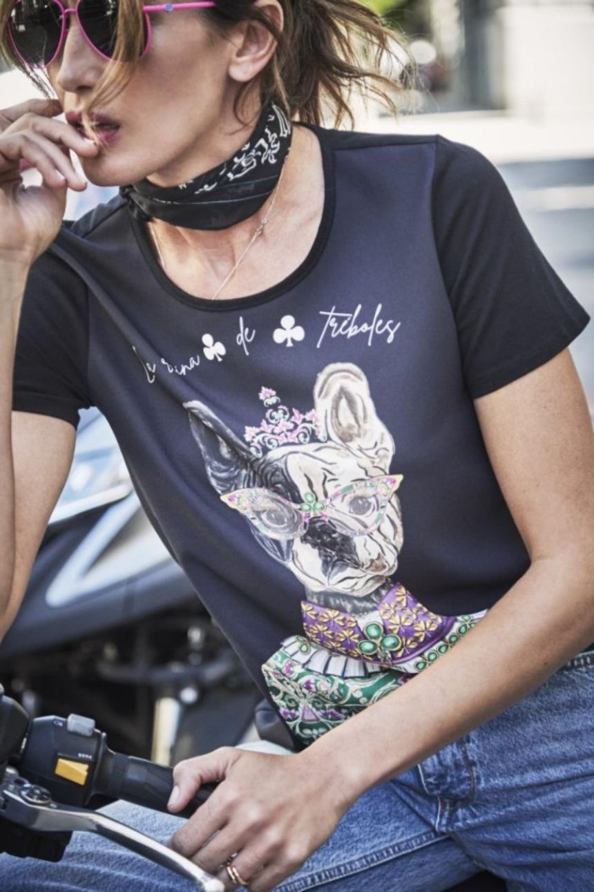 Camiseta Reina de Tréboles negro