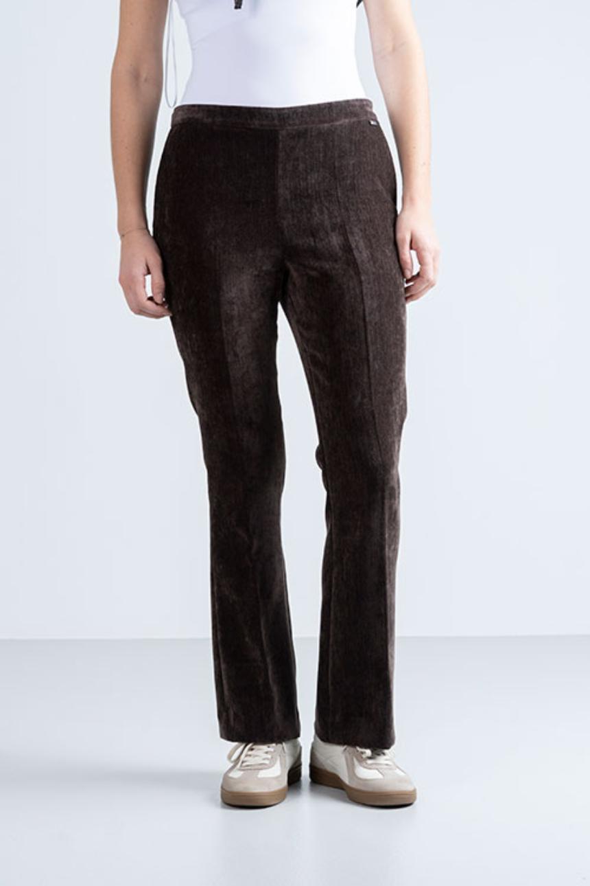 Pantalón flare efecto terciopelo marrón