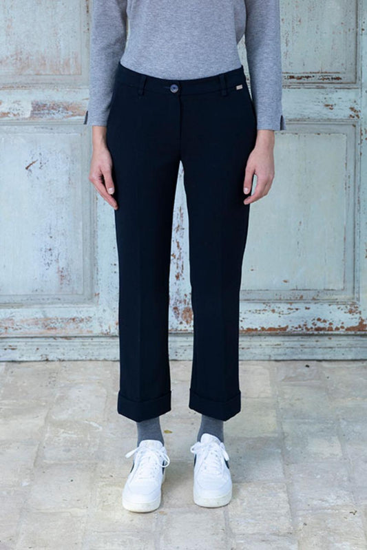 Pantalón con bajo vuelto