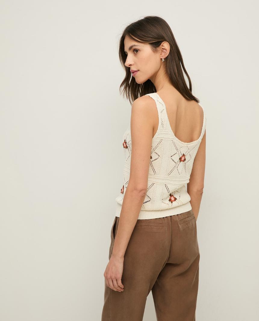 Top tirantes bordado flores