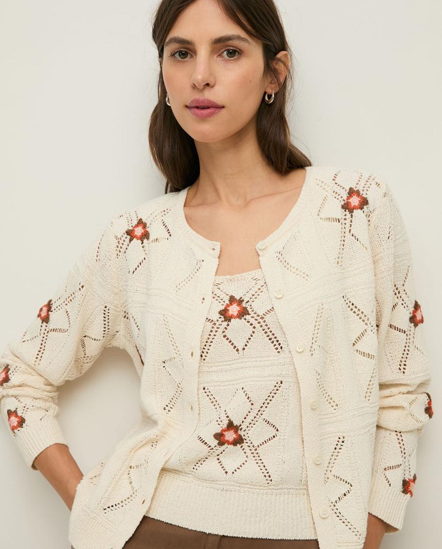 Top tirantes bordado flores