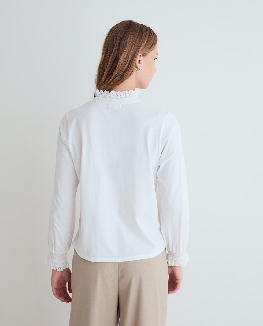 Camisa romántica blanca en algodón