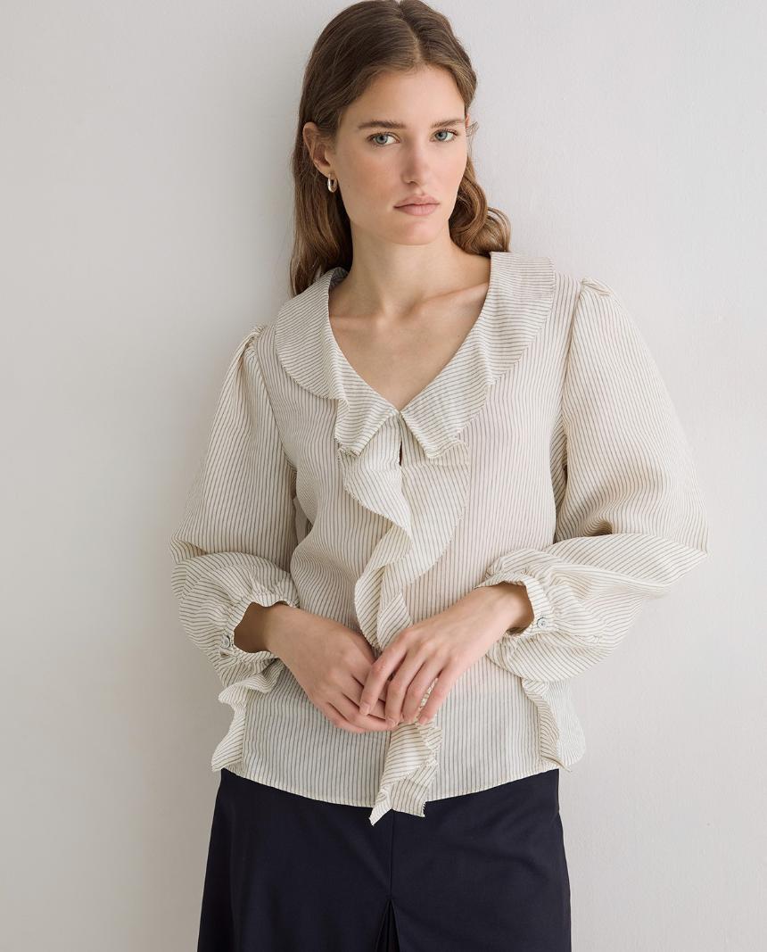 Camisa rayas con volante