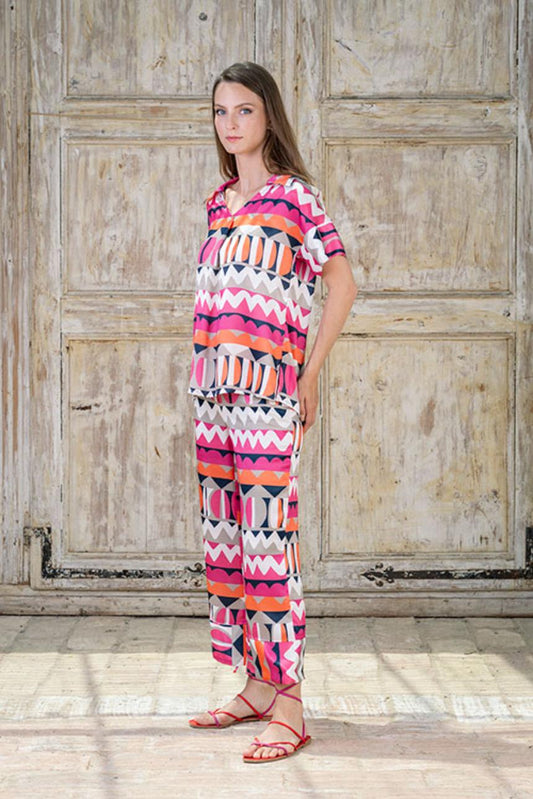 Blusa estampada geométrica