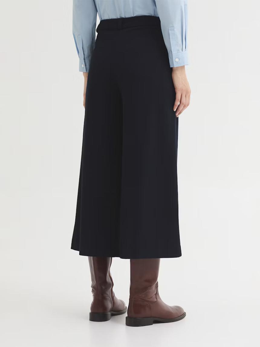 Falda pantalón negra