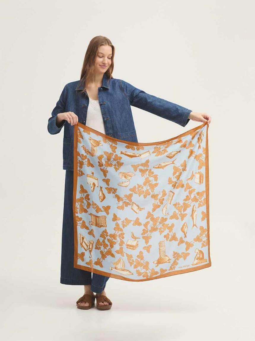 Pañuelo Midsummer Books