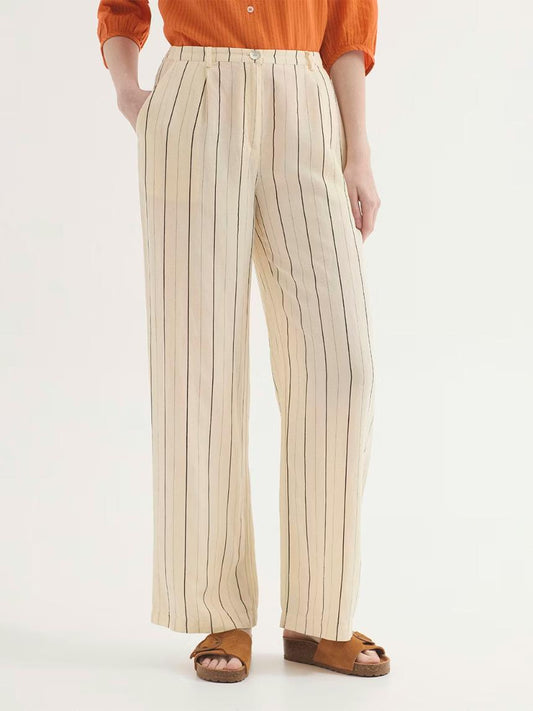 Pantalón de rayas en Tencel sobretintado