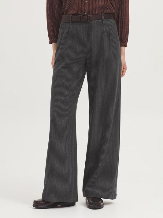 Pantalón raya diplomática