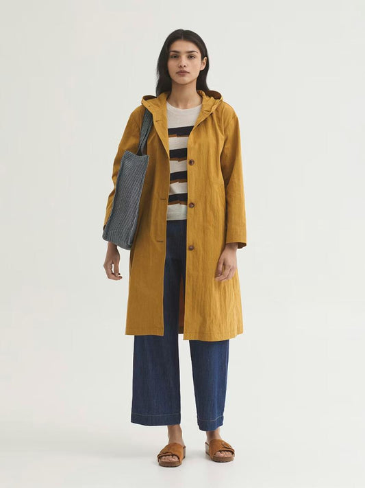 Trench con capucha