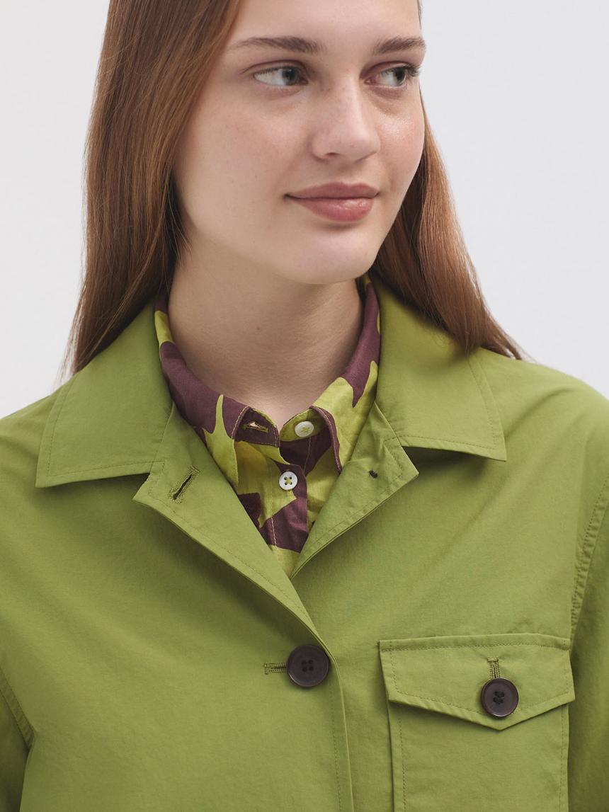Trench bolsillo trasero