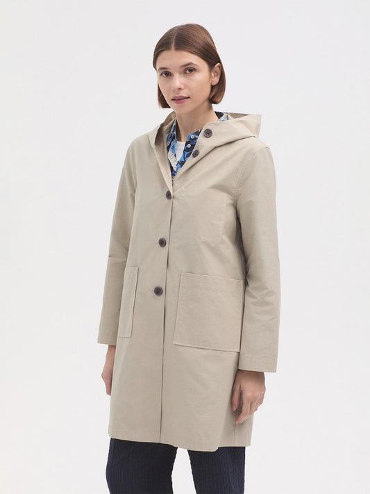 Trench con capucha