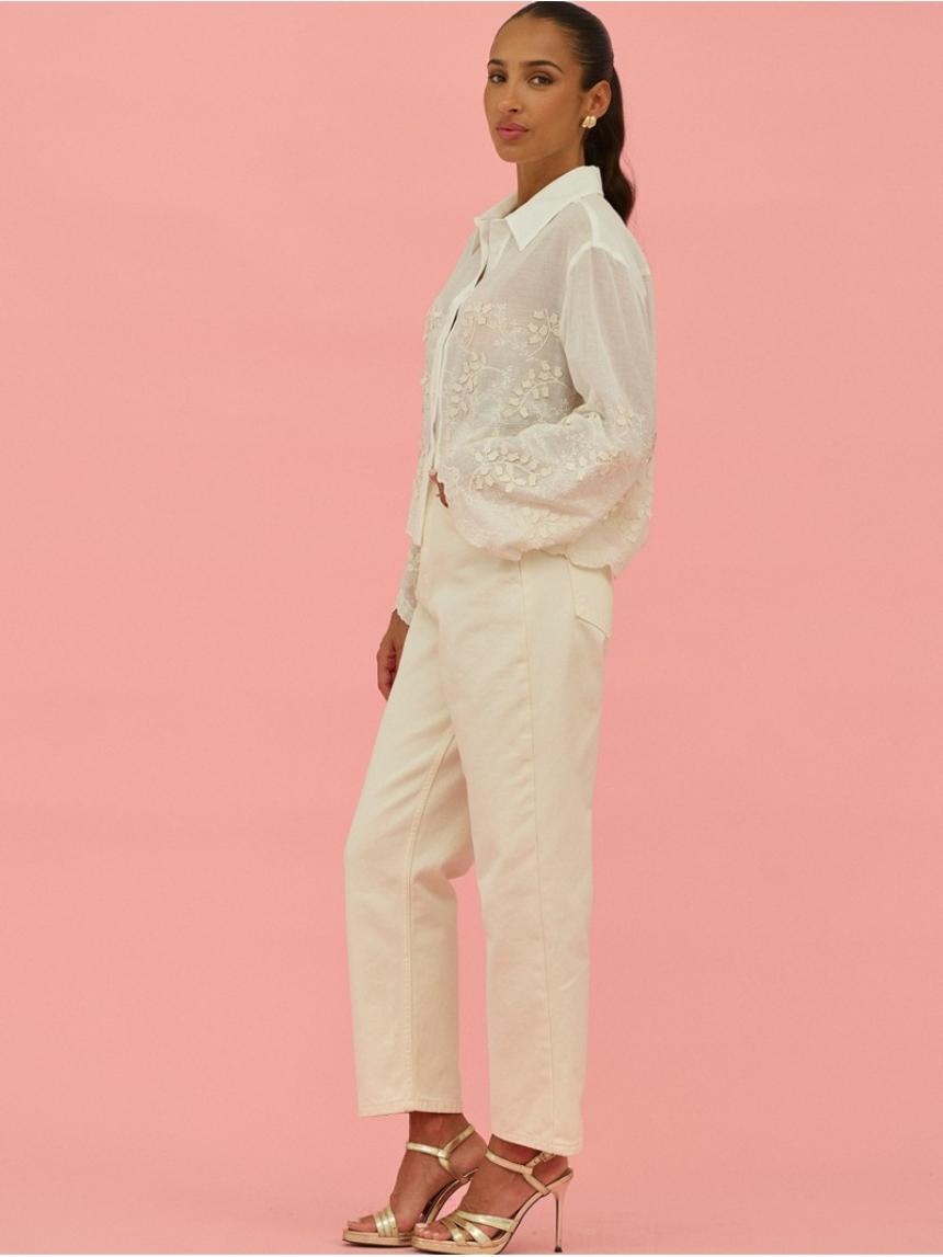 Blusa bordada