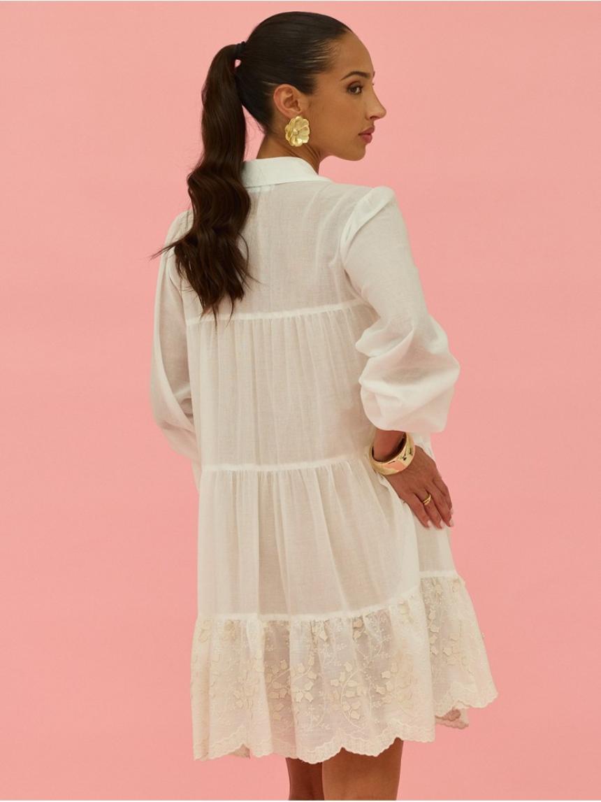 Vestido volante bordado